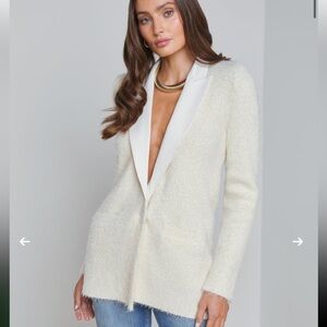 L'Agence Ivory  Baleigh Boucle Fuzzy Classic Blazer NWT